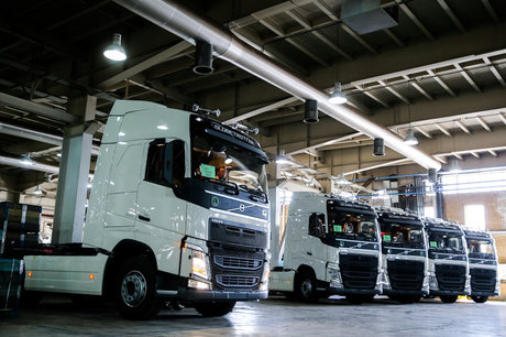 تولید چند سنگین وزن خودرویی متوقف شد